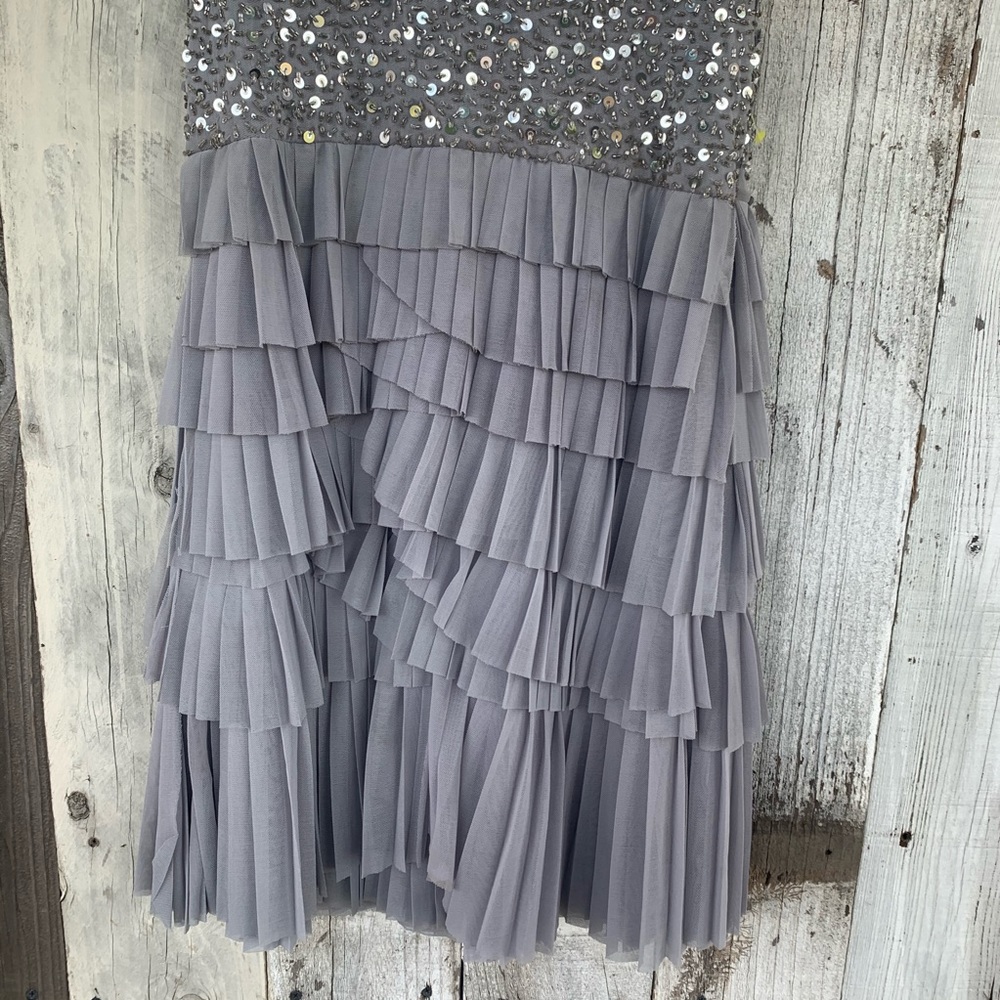 SALE โจ Alice & Olivia Sequin Pleated Mini Dress - Picture 2 of 9